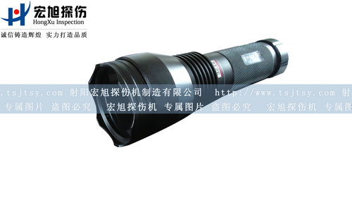 產(chǎn)品名稱(chēng)：UL-365型手持式高強度紫外燈
產(chǎn)品型號：UL-365
產(chǎn)品規格：手持式